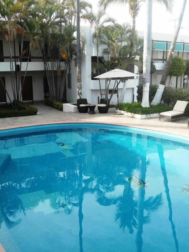 El Dorado Hotel Los Mochis Exterior photo