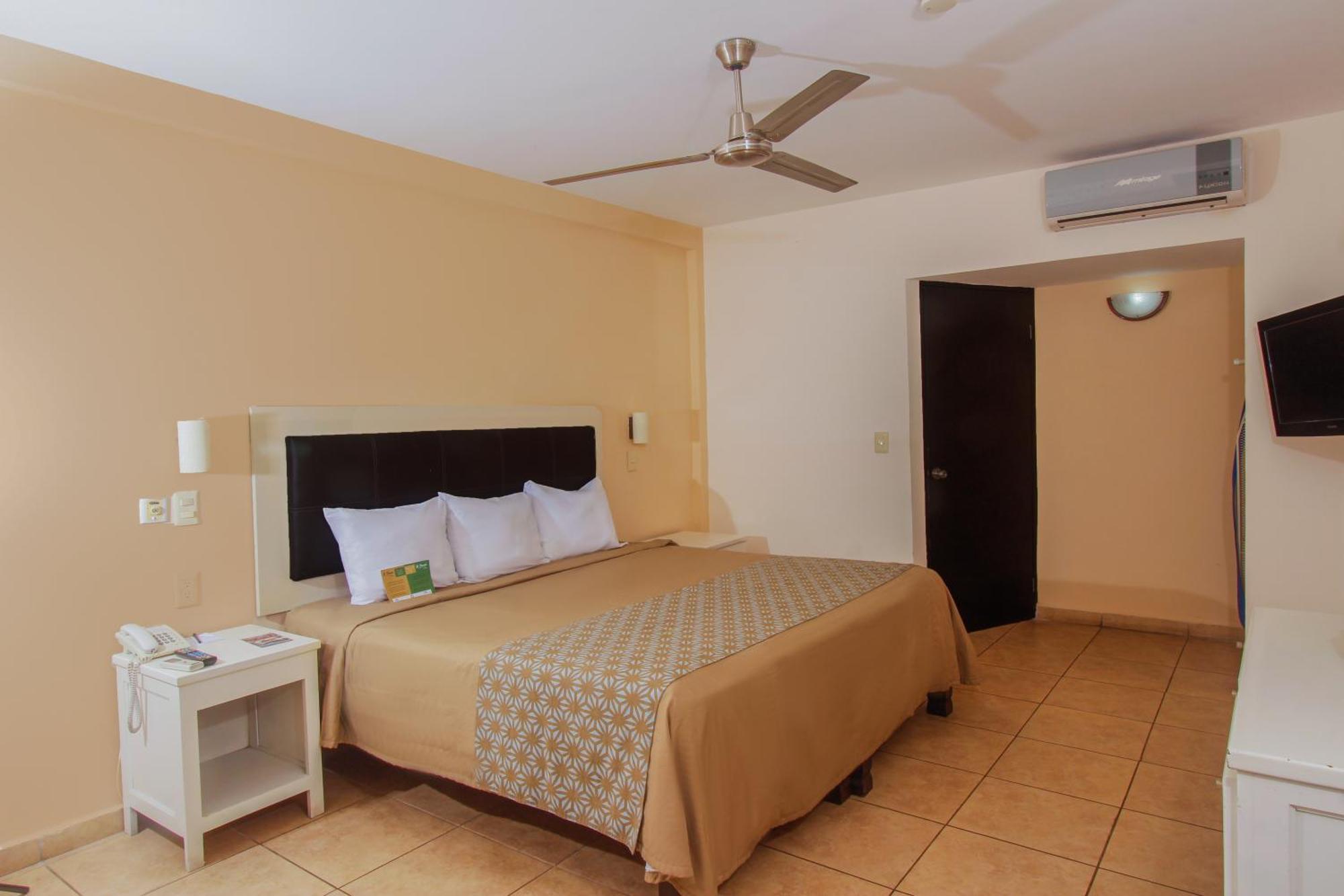 El Dorado Hotel Los Mochis Exterior photo