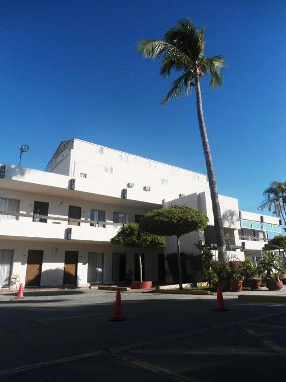 El Dorado Hotel Los Mochis Exterior photo